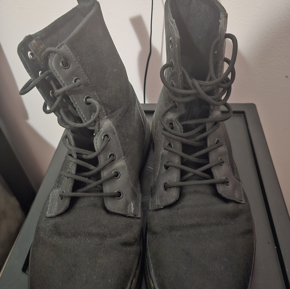 SOLD! Dr. Martens Men's Combat Boots Size 13 Black